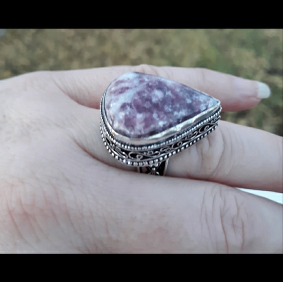 New Lepidolite Antique Design 925 Silver Ring. - Picture 5 of 8